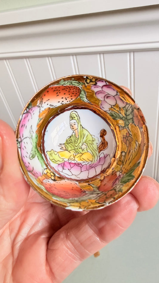 Vintage Miniature Famille Rose Figural Millefleur Bowl