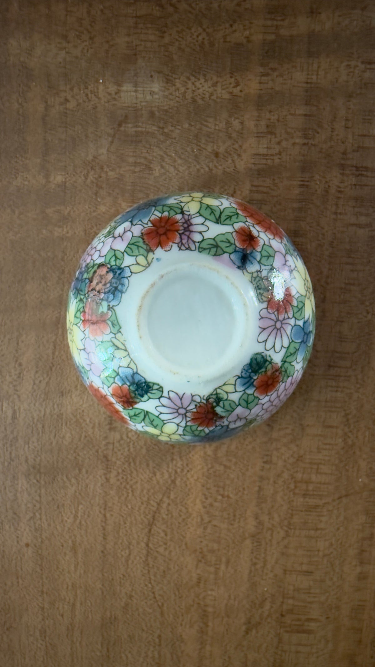 Vintage Mini Bowl Woman Sitting