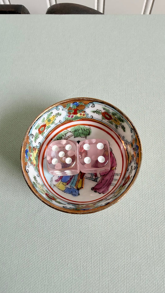 Vintage Mini Famille Rose Three Women Figure Bowl