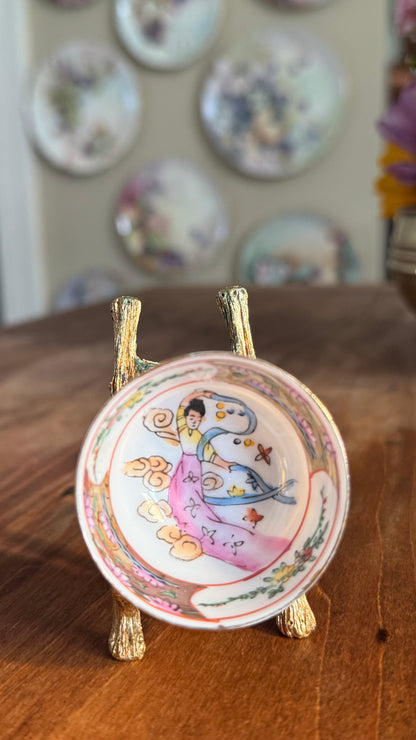 Vintage Mini Chinese Bowl with Dancing Woman