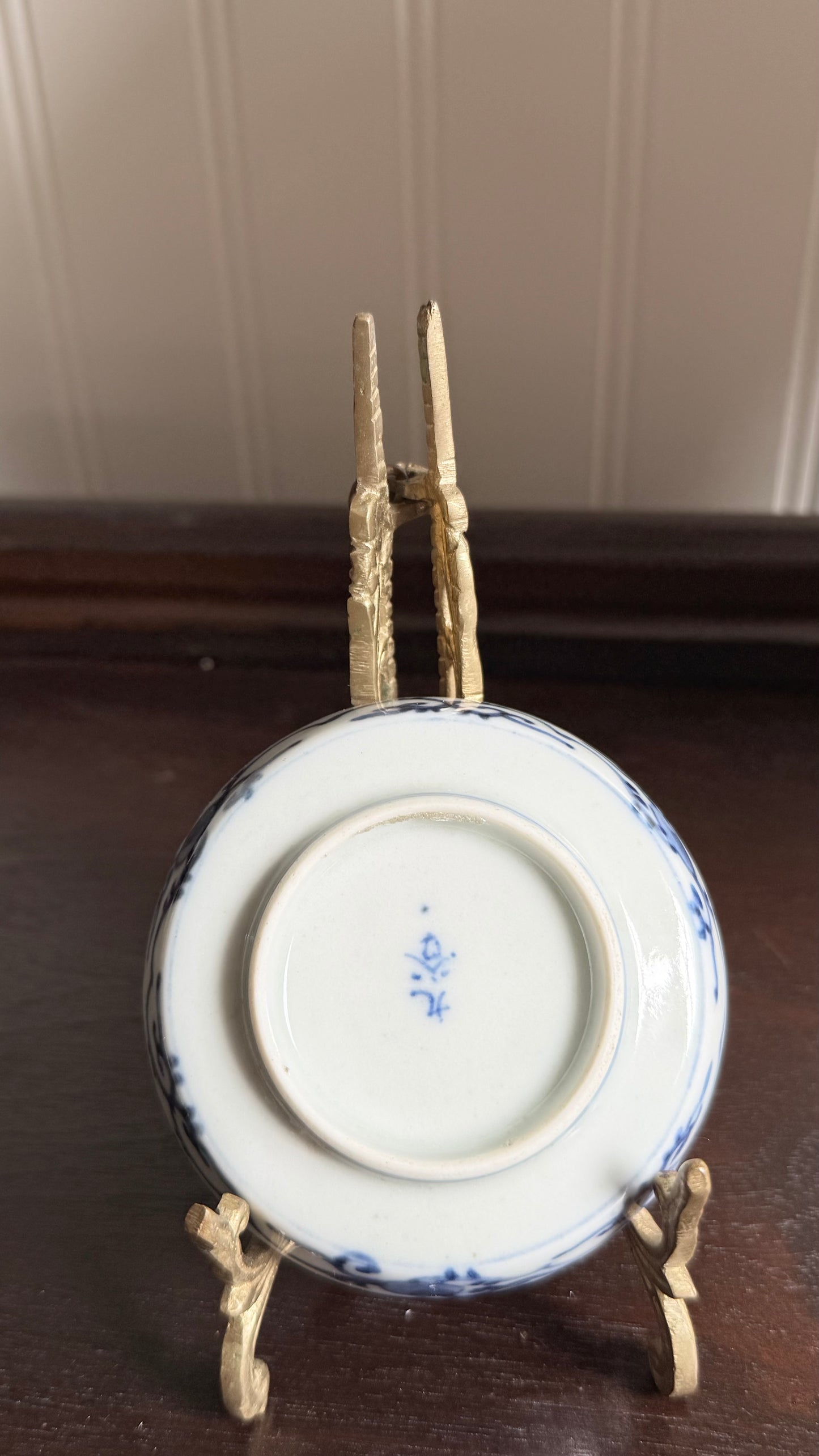 Small Antique Imari Style Bowl
